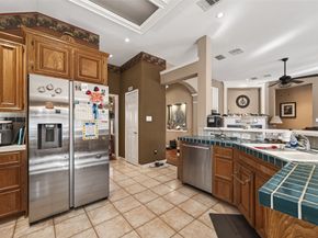 3219 Shadowleaf Drive, Houston TX 77082