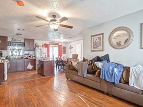 10434 Envoy Street, Houston TX 77016