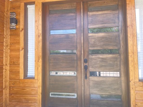 201 E 37th Street, Houston TX 77018