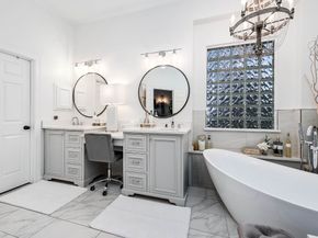 38 E Royal Mews, Conroe TX 77384