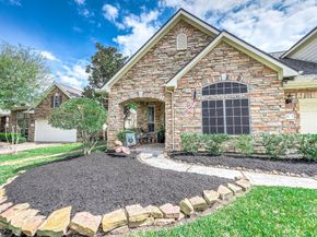 38 E Royal Mews, Conroe TX 77384