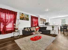 6754 Hobby Wind Ridge Drive, Houston TX 77075