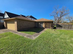 8922 Carousel Lane, Houston TX 77080