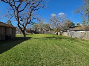 8922 Carousel Lane, Houston TX 77080