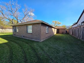 8922 Carousel Lane, Houston TX 77080