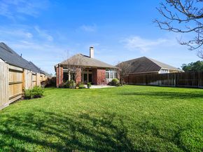 2898 Woodland Glen Lane, Conroe TX 77385