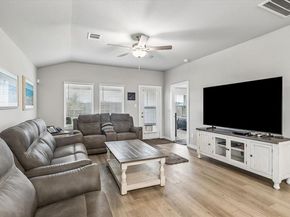 6936 California Black Oak Drive, Conroe TX 77304