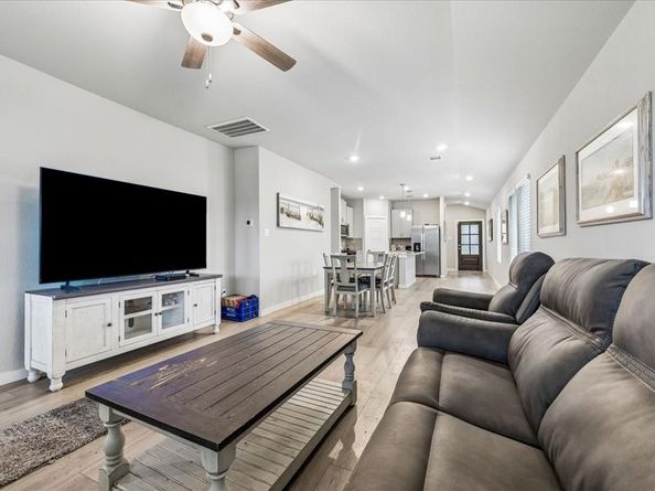 6936 California Black Oak Drive, Conroe TX 77304