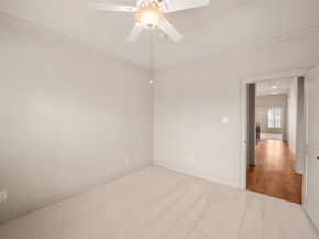 1650 Bonnie Brae Street, Houston TX 77006