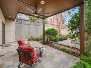 1650 Bonnie Brae Street, Houston TX 77006