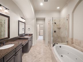 1650 Bonnie Brae Street, Houston TX 77006