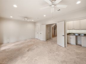 1650 Bonnie Brae Street, Houston TX 77006