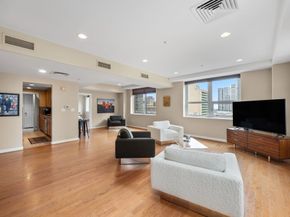 914 Main Street 1504, Houston TX 77002