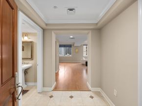 914 Main Street 1504, Houston TX 77002