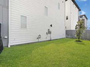 4843 Broom Street, Houston TX 77091