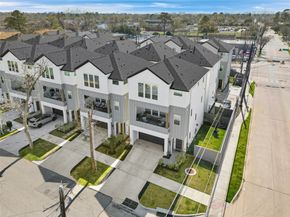 4843 Broom Street, Houston TX 77091