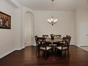 18 Estherwood, The Woodlands TX 77354