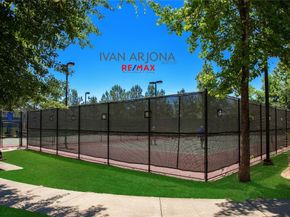 18 Estherwood, The Woodlands TX 77354