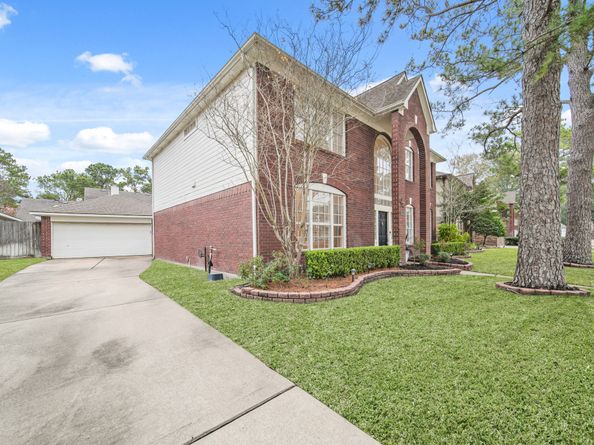 16114 Kintyre Point Road, Houston TX 77095