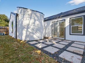 6207 Rollingbrook Drive, Houston TX 77096