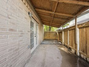 1936 Upland Drive, Houston TX 77043