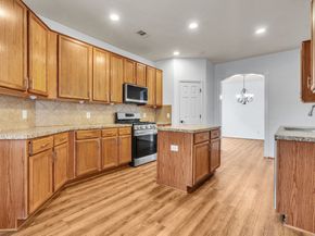 9915 Valance Way, Conroe TX 77385