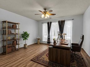 9915 Valance Way, Conroe TX 77385