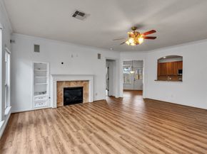 9915 Valance Way, Conroe TX 77385