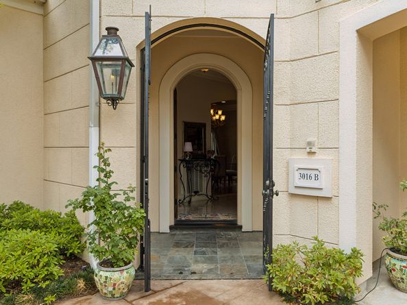 3016 Mid Lane B, Houston TX 77027