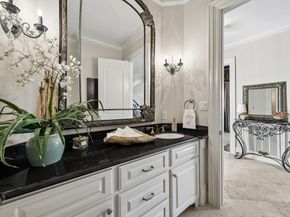 3016 Mid Lane B, Houston TX 77027