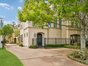 3016 Mid Lane B, Houston TX 77027