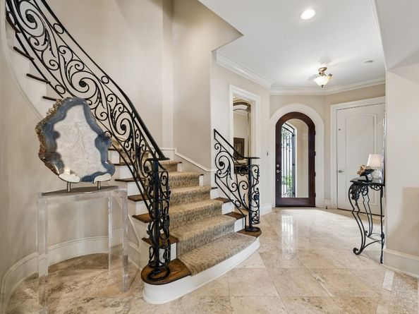 3016 Mid Lane B, Houston TX 77027