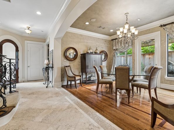 3016 Mid Lane B, Houston TX 77027