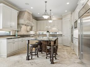 3016 Mid Lane B, Houston TX 77027