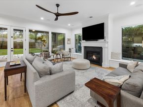 1260 Candlelight Lane, Houston TX 77018