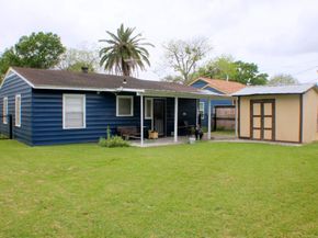 3827 Landa Lane, Houston TX 77023