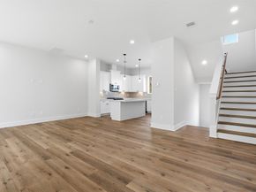 9405 Hammerly Boulevard C, Houston TX 77080