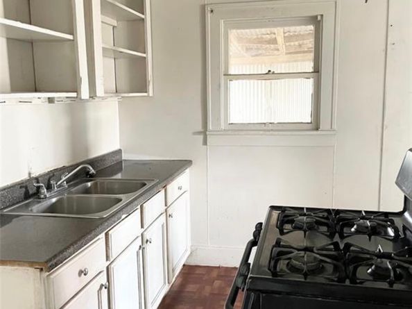 412 N Bryan Street, Houston TX 77011