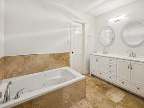 4718 Blanton Boulevard, Houston TX 77092