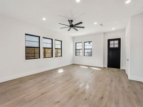 3220 Royal Oaks Hollow Lane, Houston TX 77082