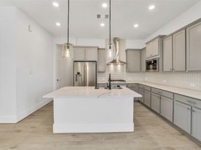3220 Royal Oaks Hollow Lane, Houston TX 77082