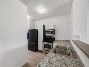 8253 Sands Point Drive 165, Houston TX 77036