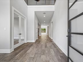 2065 Southgate Boulevard, Houston TX 77030
