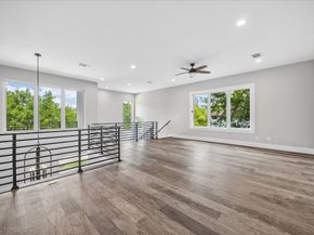 2065 Southgate Boulevard, Houston TX 77030