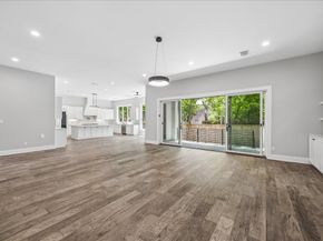2065 Southgate Boulevard, Houston TX 77030