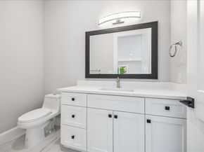 2065 Southgate Boulevard, Houston TX 77030