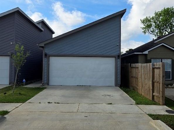 10017 Morocco Road, Houston TX 77041
