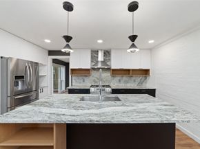 1626 Conrad Sauer Drive, Houston TX 77043