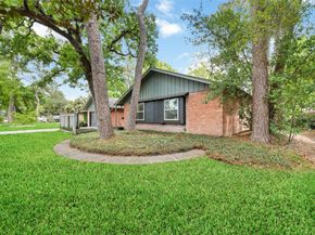 1626 Conrad Sauer Drive, Houston TX 77043