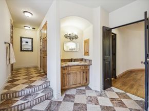 4320 Dickson, Houston TX 77007